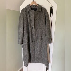 Pristine Vintage Men’s Burberry Wool Coat